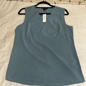 beautiful banana republic top